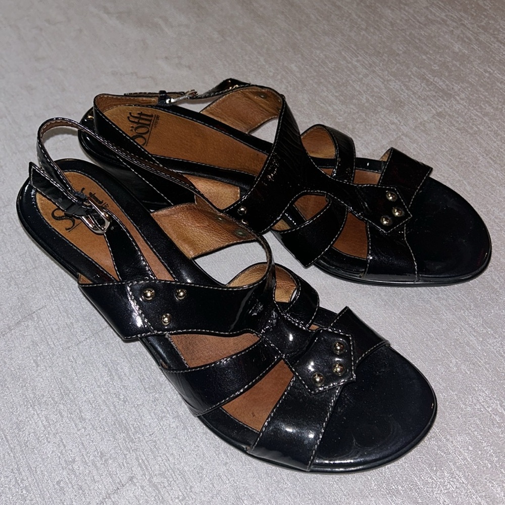 Sofft Patent Leather Black Wedge Studded Sandals Comfort Size 10 Preowned - Picture 1 of 12